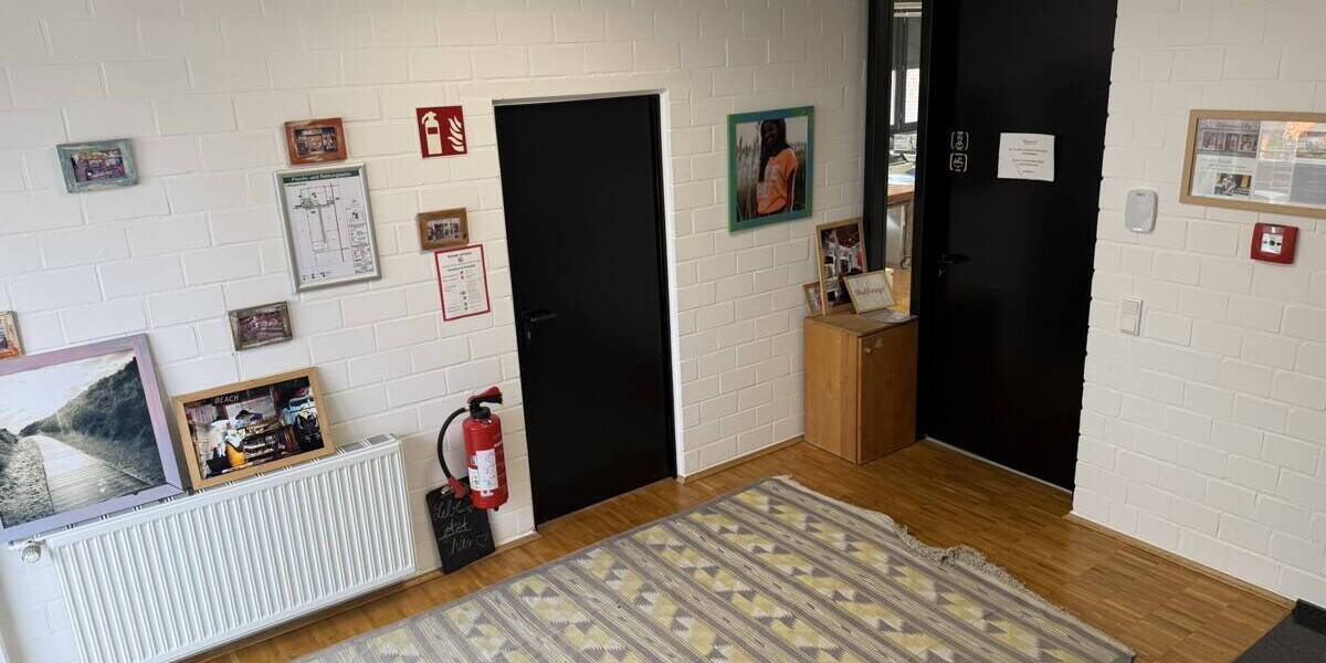 Gewerbeobjekt Kaarst Holzbüttgen - 1 Zimmer, 973 m&sup2;, 8.342&euro; | Angebot:26658331