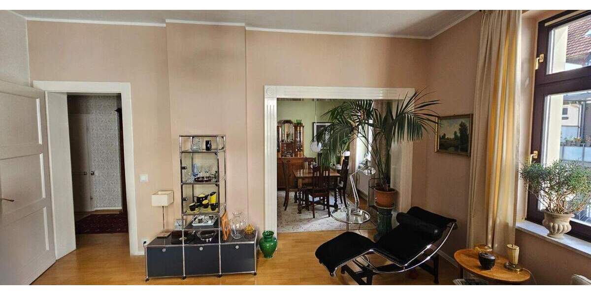 Etagenwohnung Essen Huttrop - 3 Zimmer, 87 m&sup2;, 250.000&euro; | Angebot:25687107