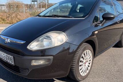 Fiat Punto Evo 143.000 km 2.000 &euro; Krefeld 47809