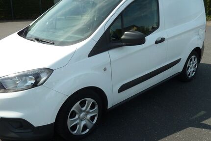 Ford Tourneo Courier 146.000 km 6.800 &euro; Geldern 47608