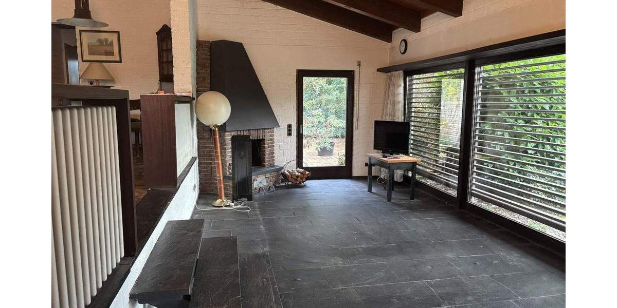 Einfamilienhaus Krefeld Traar - 7 Zimmer, 214 m&sup2;, 750.000&euro; | Angebot:25693386