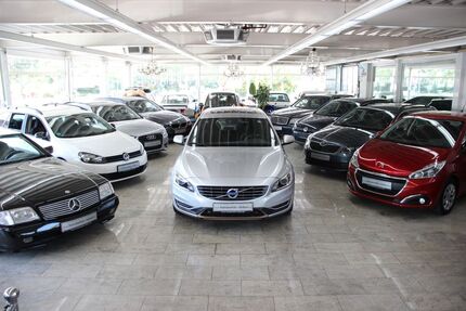 Volvo V60 140.000 km 10.990 &euro; Essen 45356