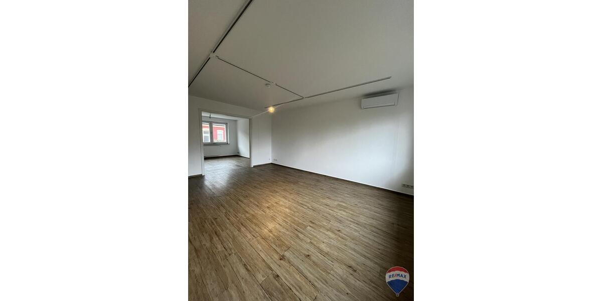 Erdgeschoßwohnung Kevelaer - 4 Zimmer, 100 m&sup2;, 1.260&euro; | Angebot:23862057