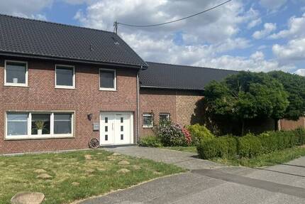 Haus Mönchengladbach Herdt - 5 Zimmer, 160 m&sup2;, 995.000&euro; | Angebot:25678137