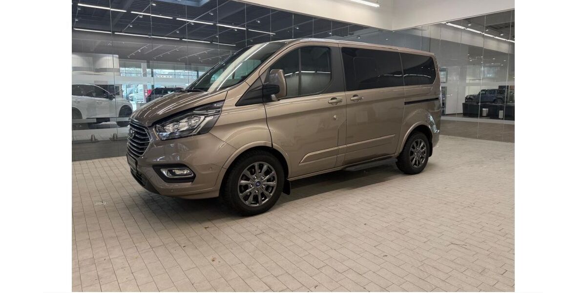 Ford Tourneo Custom 32.050 km 40.880 &euro; Duisburg 47167