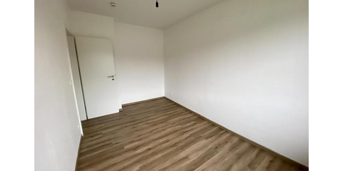 Etagenwohnung Krefeld Benrad - 3 Zimmer, 65 m&sup2;, 560&euro; | Angebot:25861516