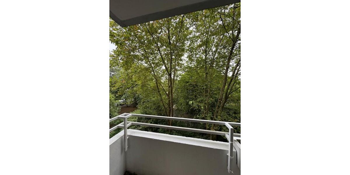 Etagenwohnung Essen Stadtbezirk VI - 2.5 Zimmer, 63 m&sup2;, 449&euro; | Angebot:25882850