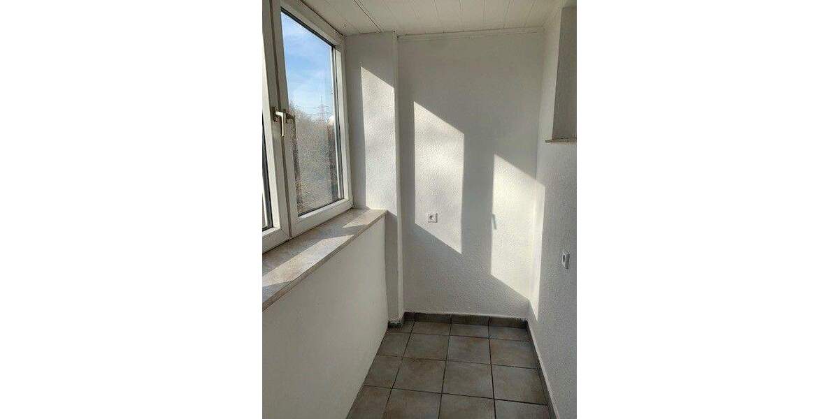 Etagenwohnung Duisburg Marxloh - 3 Zimmer, 61 m&sup2;, 430&euro; | Angebot:25770034