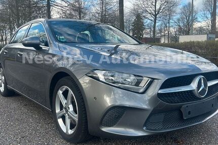 Mercedes-Benz A 200 99.414 km 17.390 &euro; Krefeld 47805