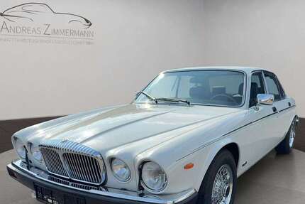 Jaguar Daimler 24.689 km 59.800 &euro; Kaarst (bei Düsseldorf) 41564