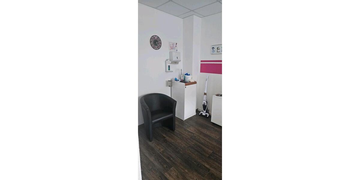 Gewerbeobjekt Oberhausen Alt-Oberhausen - 1.500&euro; | Angebot:25277022