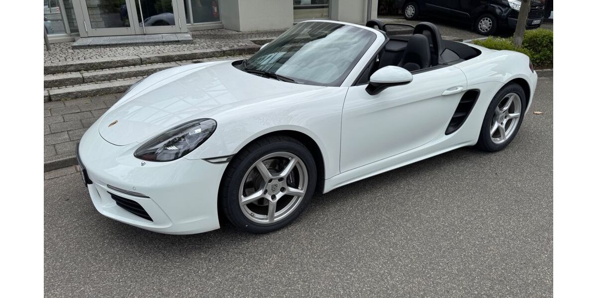 Porsche Boxster 68.100 km 47.900 &euro; Meerbusch 40670