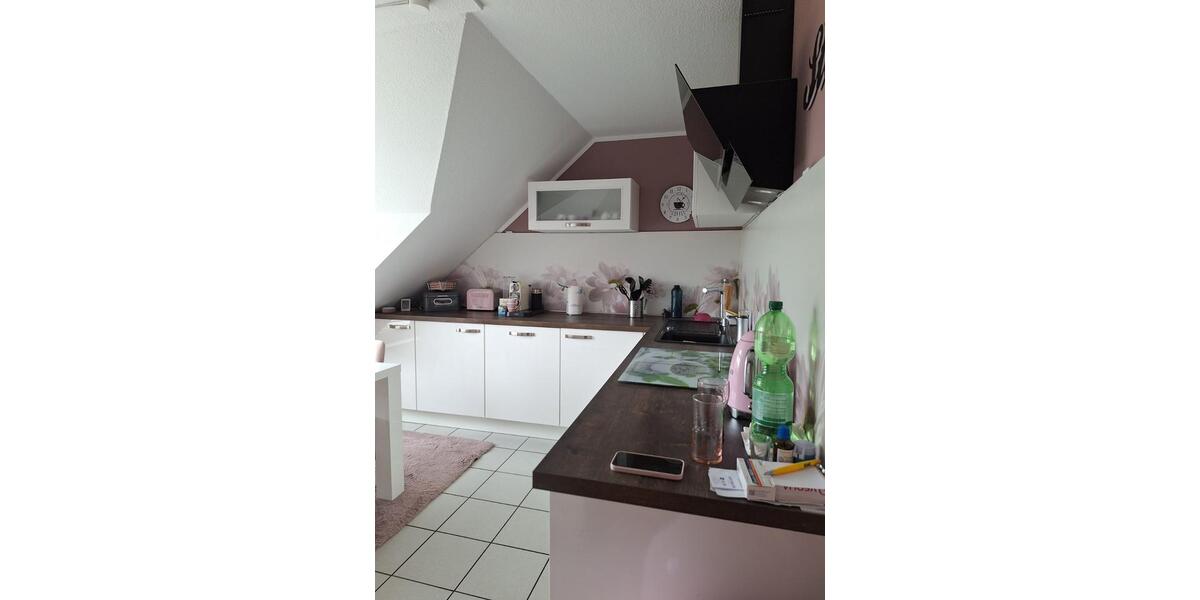 Etagenwohnung Moers Schwafheim - 3 Zimmer, 88 m&sup2;, 880&euro; | Angebot:25270781