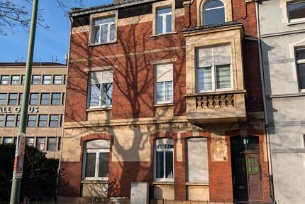 Haus Duisburg Hamborn - 11 Zimmer, 273 m&sup2;, 430.000&euro; | Angebot:25891206