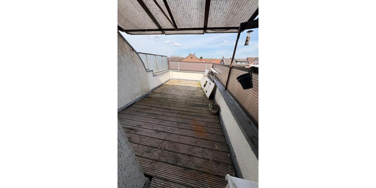 Dachgeschoßwohnung Wesel - 3 Zimmer, 82 m&sup2;, 615&euro; | Angebot:26620786