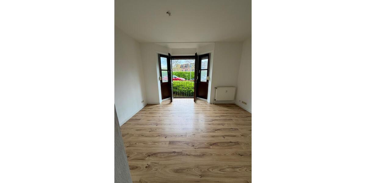 Erdgeschoßwohnung Düsseldorf Stadtbezirk 3 - 1 Zimmer, 28 m&sup2;, 590&euro; | Angebot:26647343