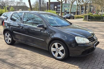 VW Golf 282.755 km 1.500 &euro; Oberhausen 46045