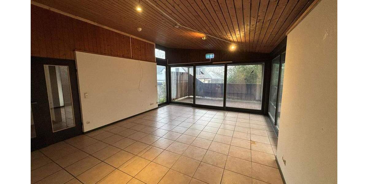 Einfamilienhaus Krefeld Hülser Berg - 1 Zimmer, 1.100.000&euro; | Angebot:25693383