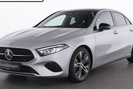 Mercedes-Benz A 180 8.999 km 32.999 &euro; Essen 45309