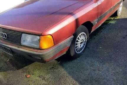 Audi 100 285.000 km 1.450 &euro; Düsseldorf, Stadt 40627