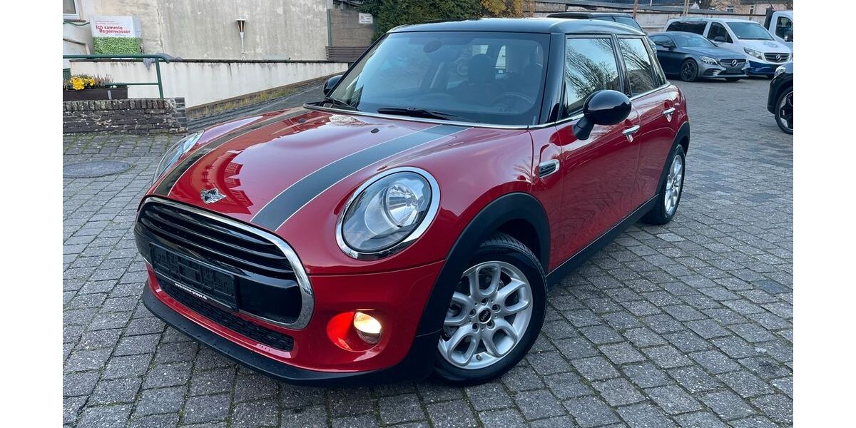 Mini Cooper 18.378 km 15.990 &euro; Düsseldorf 40597