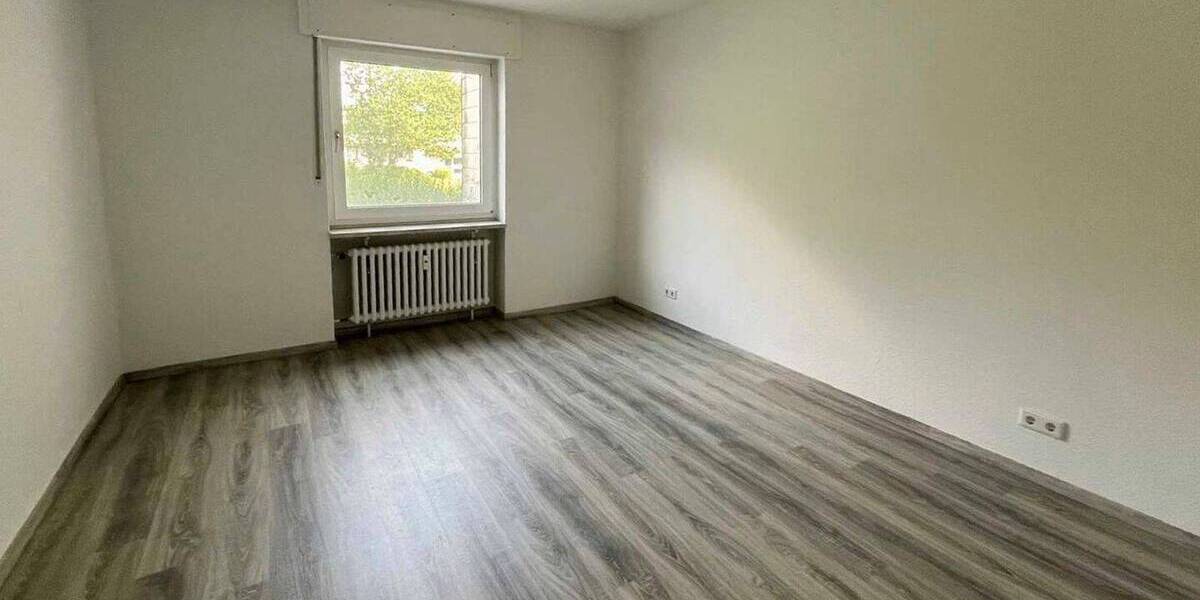 Etagenwohnung Dinslaken Bruch - 6 Zimmer, 152 m&sup2;, 311.000&euro; | Angebot:26451306