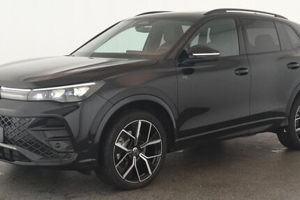 VW Tiguan 18.400 km 45.084 &euro; Düsseldorf 40233