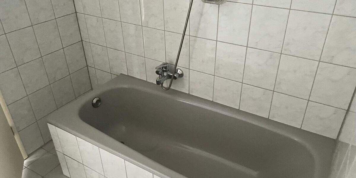 Etagenwohnung Duisburg Hochfeld - 2 Zimmer, 71 m&sup2;, 159.000&euro; | Angebot:25716302