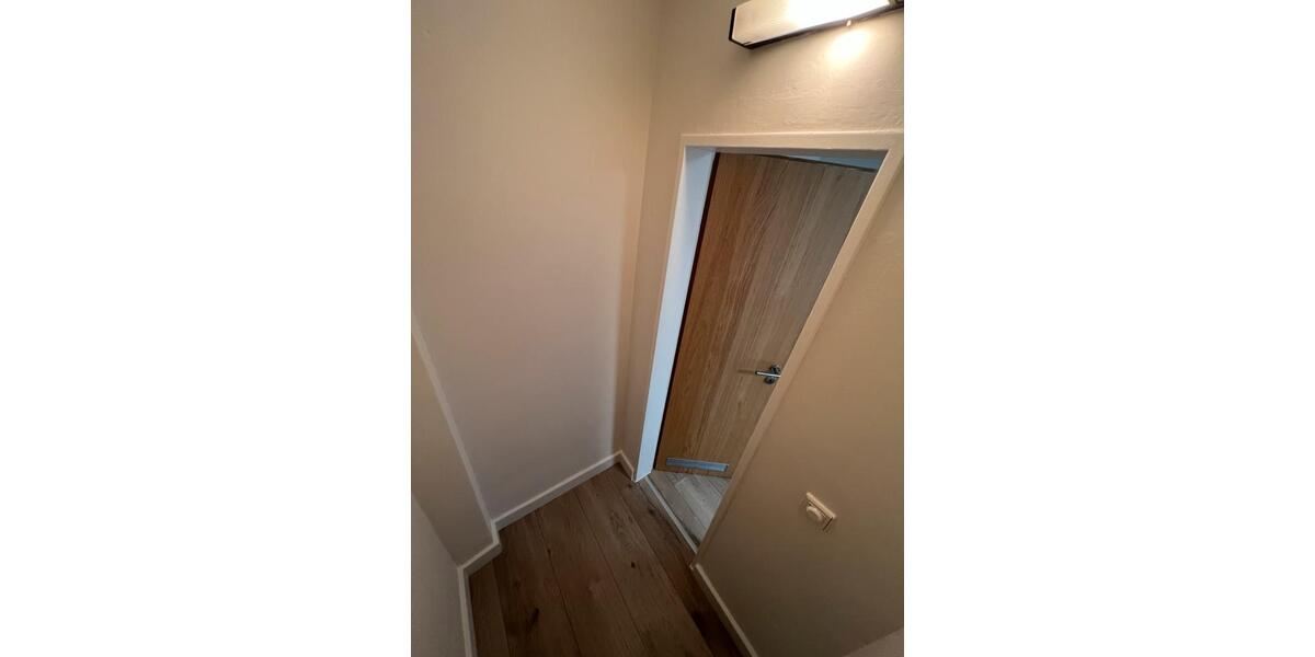 Dachgeschoßwohnung Voerde (Niederrhein) - 3 Zimmer, 78 m&sup2;, 740&euro; | Angebot:25294077