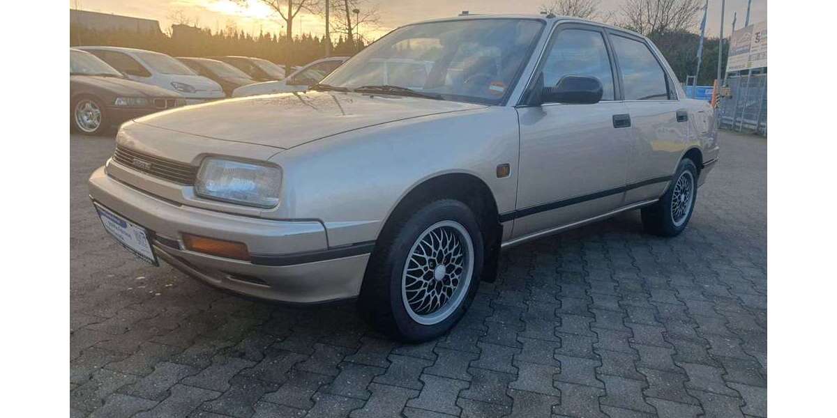 Daihatsu Applause 87.158 km 3.489 &euro; essen 45326