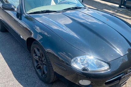 Jaguar XK8 120.000 km 9.900 &euro; Meerbusch 40670