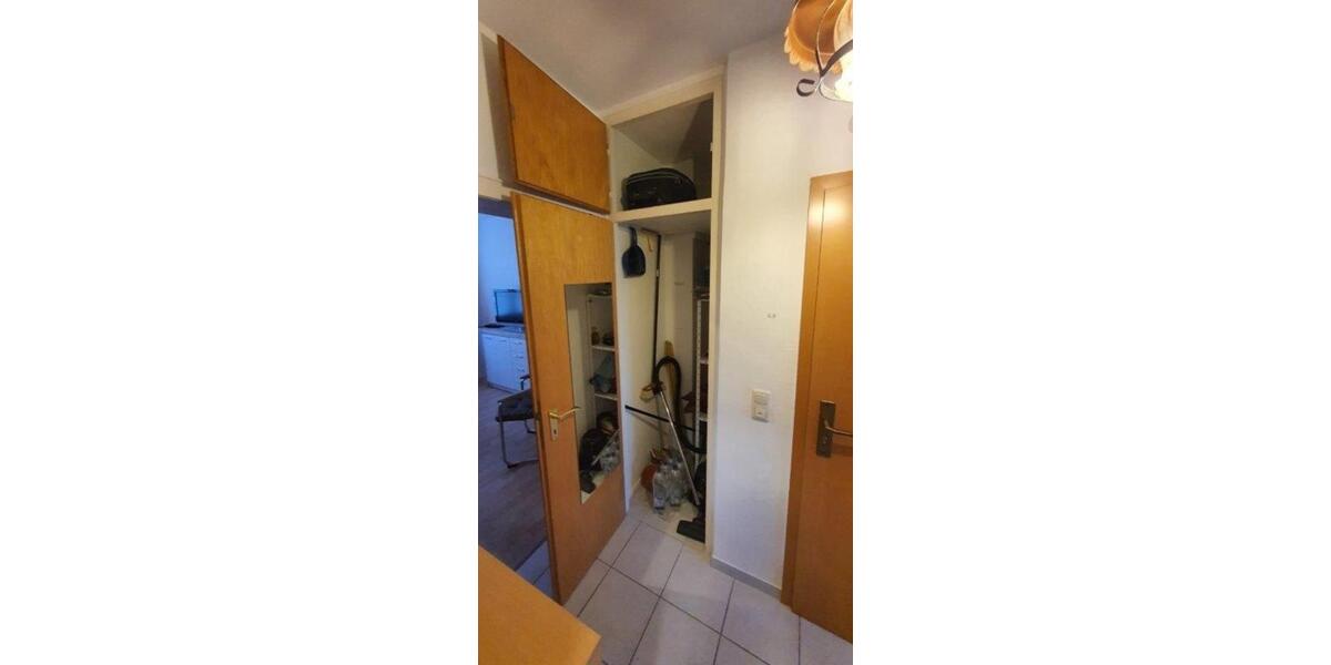 Etagenwohnung Oberhausen Biefang - 2 Zimmer, 33 m&sup2;, 368&euro; | Angebot:25855822