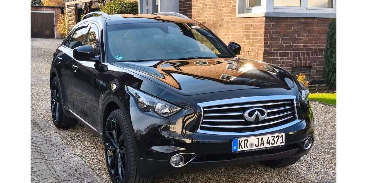 INFINITI QX70 97.000 km 21.998 &euro; Krefeld 47804