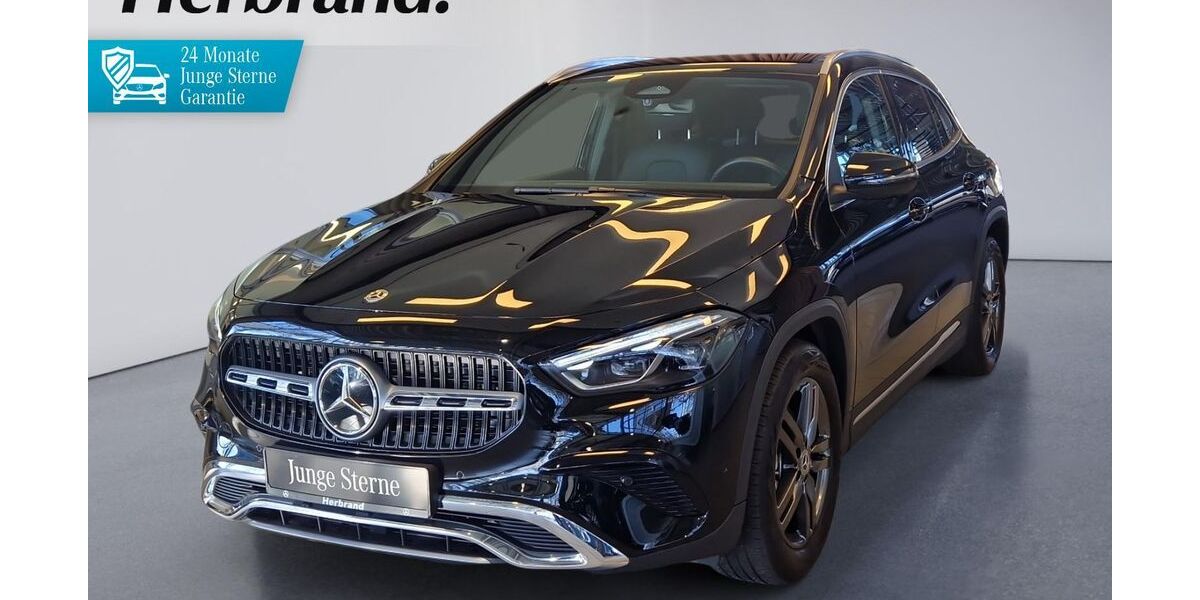 Mercedes-Benz GLA 200 13.790 km 37.480 &euro; Krefeld 47800