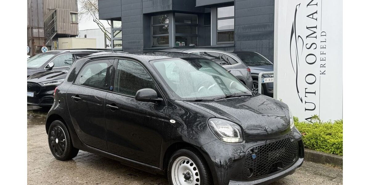 Smart ForFour 38.123 km 9.950 &euro; Krefeld 47805