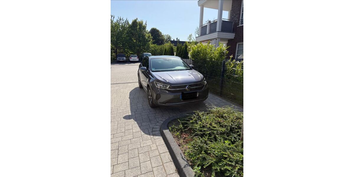 VW Taigo 14.000 km 17.999 &euro; Kempen 47906