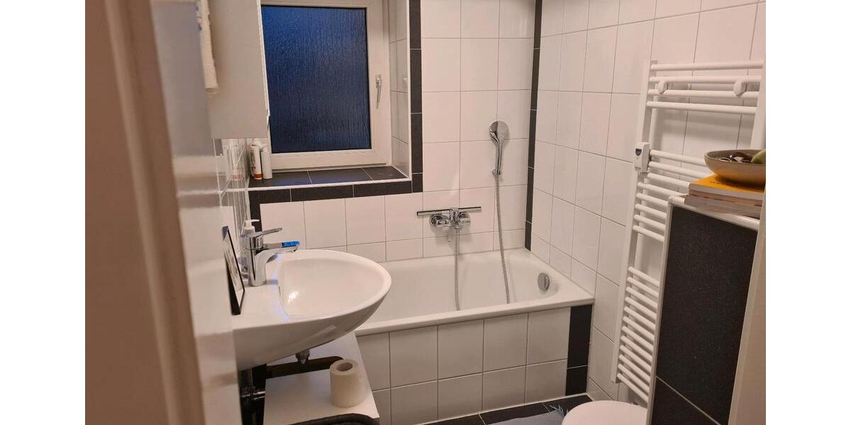 Etagenwohnung Düsseldorf Derendorf - 1 Zimmer, 43 m&sup2;, 640&euro; | Angebot:25809224