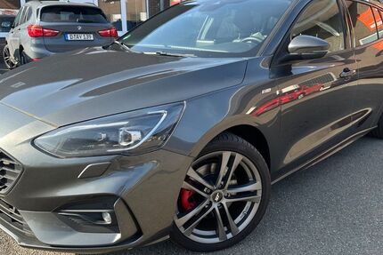 Ford Focus 159.900 km 10.880 &euro; Düsseldorf 40549