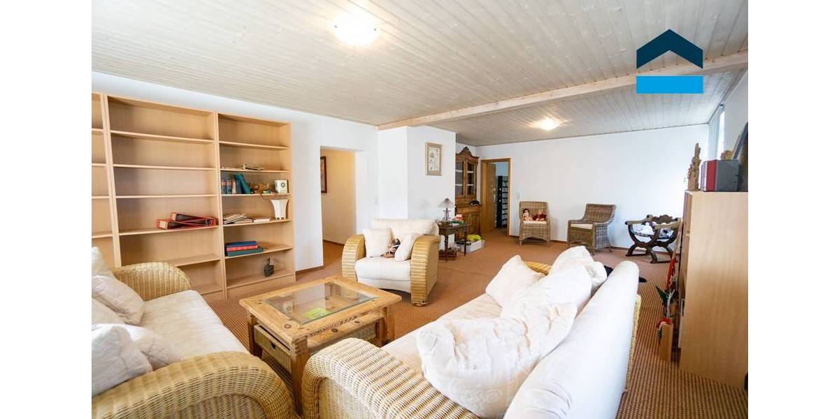 Einfamilienhaus Kamp-Lintfort Hoerstgen - 8 Zimmer, 360 m&sup2;, 790.000&euro; | Angebot:25701928