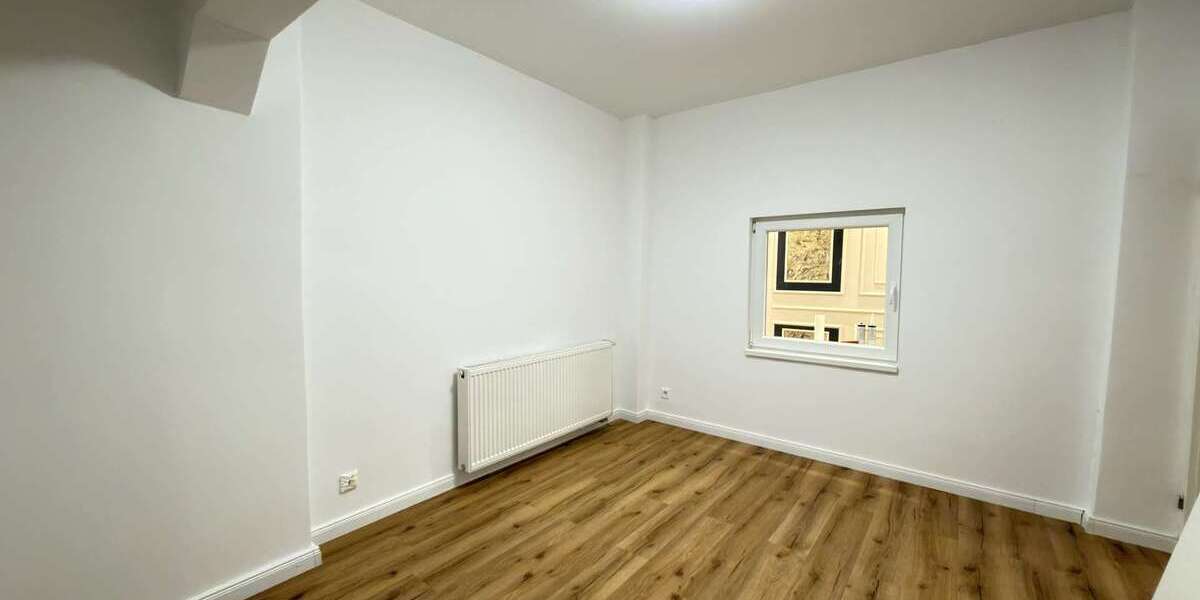 Einzigartiges Traumhaus mit Baupotenzial & hochwertiger Ausstattung - Zweifamilienhaus Straelen | Angebot:25056604