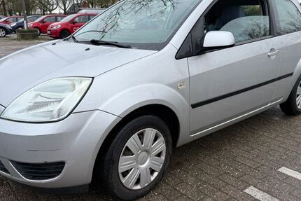 Ford Fiesta 211.000 km 1.300 &euro; Kevelaer 47623