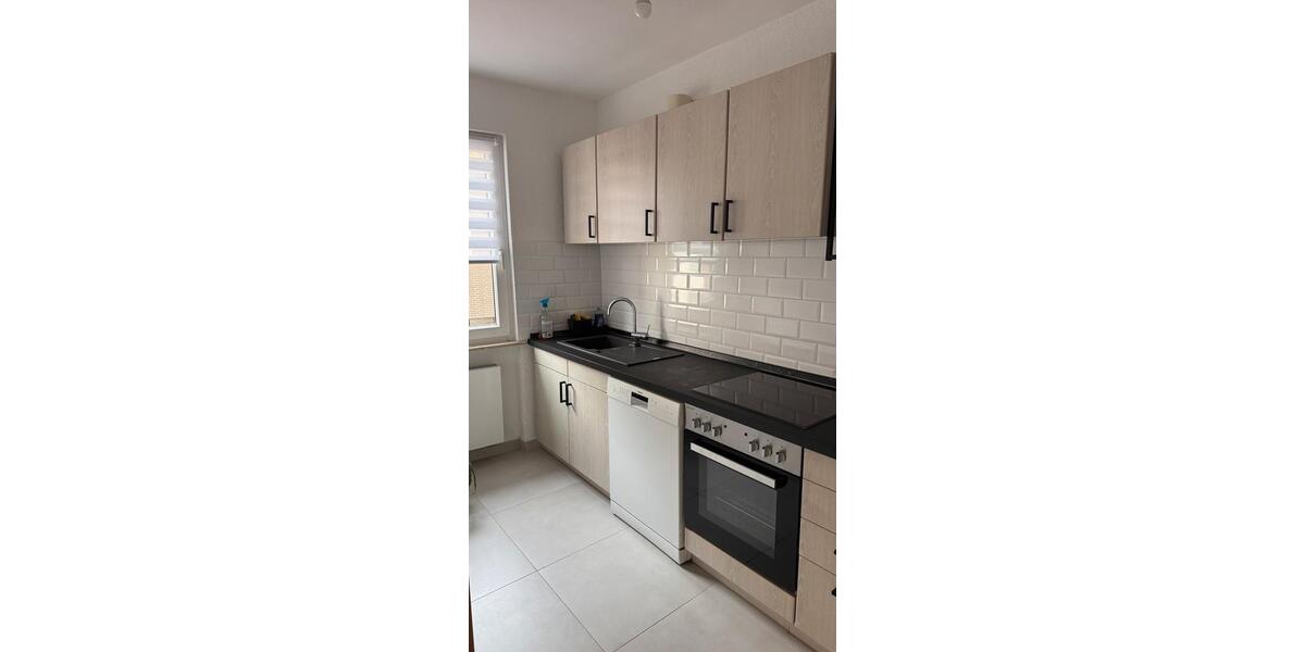 Etagenwohnung Duisburg Mittelmeiderich - 2 Zimmer, 60 m&sup2;, 620&euro; | Angebot:25350839