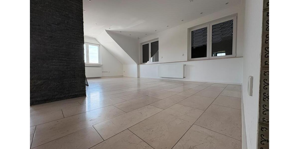 Etagenwohnung Xanten - 3 Zimmer, 89 m&sup2;, 1.160&euro; | Angebot:26552502