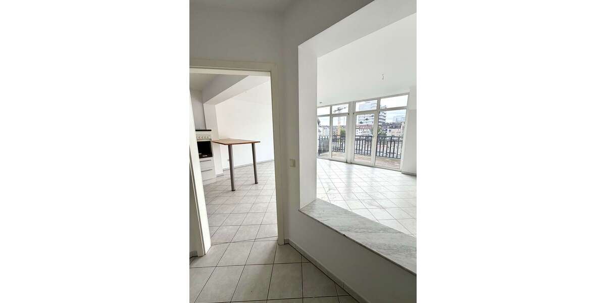 Etagenwohnung Düsseldorf Friedrichstadt - 3 Zimmer, 90 m&sup2;, 1.300&euro; | Angebot:27333798