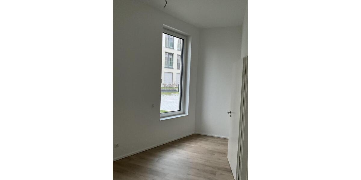 Erdgeschoßwohnung Essen Südviertel - 2 Zimmer, 47 m&sup2;, 599&euro; | Angebot:25491081