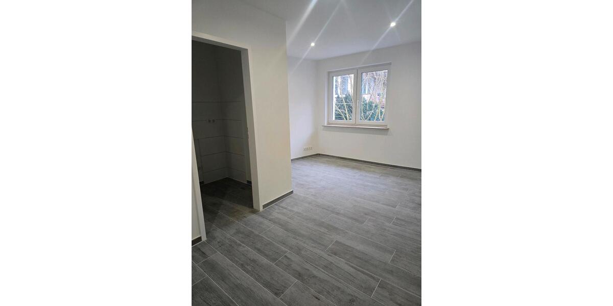Gewerbeobjekt Essen Stadtbezirk III - 600&euro; | Angebot:26055022
