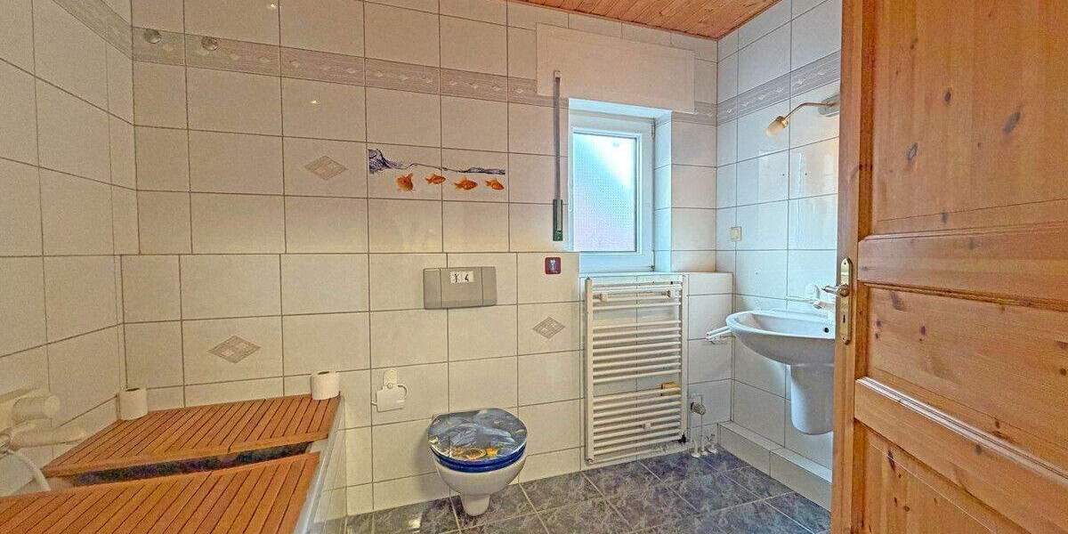 Reihenmittelhaus Wesel Büderich - 6 Zimmer, 107 m&sup2;, 319.000&euro; | Angebot:25741564