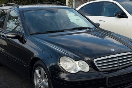 Mercedes-Benz C 180 191.502 km 4.500 &euro; Düsseldorf 40627
