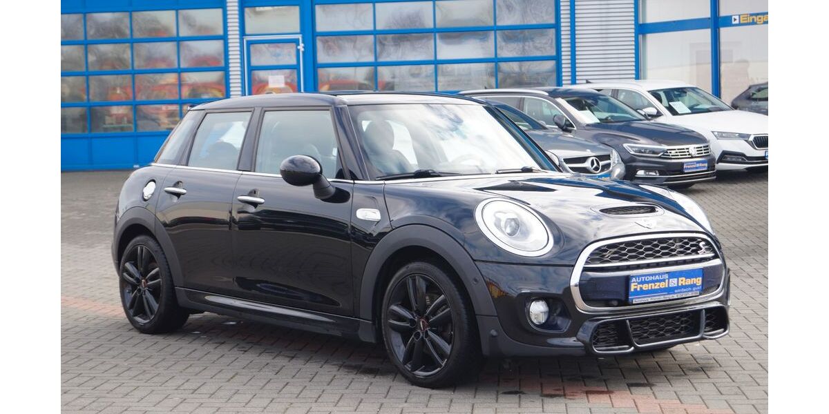 Mini Cooper S 135.700 km 14.999 &euro; Nettetal 41334