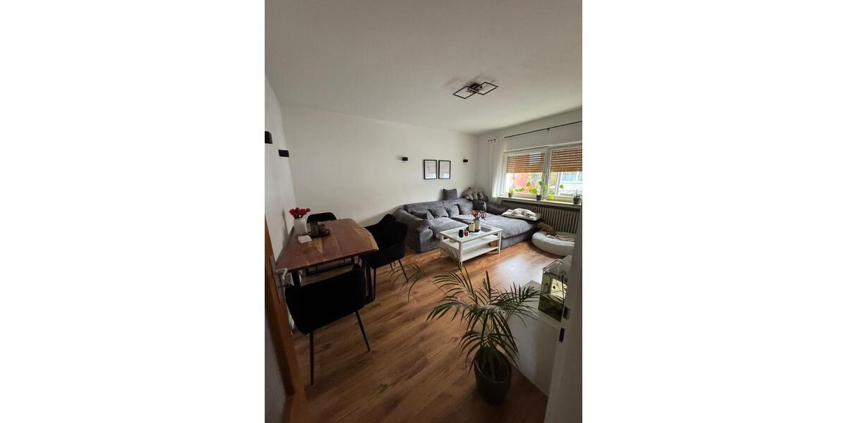 Etagenwohnung Dinslaken Lohberg - 3.5 Zimmer, 76 m&sup2;, 650&euro; | Angebot:25990272